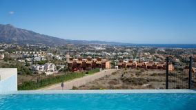 Villa for sale in Benahavis