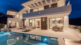 Villa for sale in Lomas de La Quinta, Benahavis