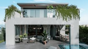 Villa for sale in New Golden Mile, Estepona East