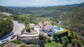 Villa Pareada en venta en Montemayor, Estepona Este