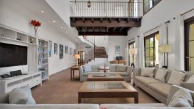 Villa en venta en Benahavis Centro