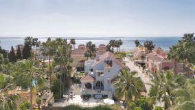 Villa for sale in Marbella - Puerto Banus