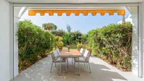Adosado en venta en Los Algarrobos, Nueva Andalucia