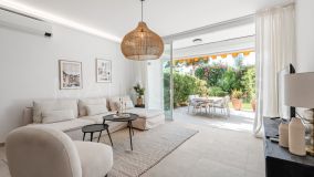 Maison de Ville for sale in Nueva Andalucia, Marbella
