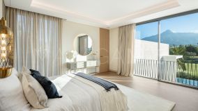 Villa for sale in Las Brisas del Golf, Nueva Andalucia