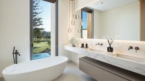 Villa for sale in Las Brisas del Golf, Nueva Andalucia