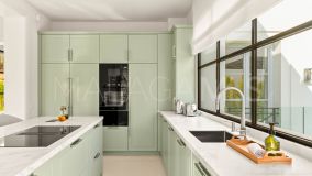 Villa en venta en Nueva Andalucia, Marbella