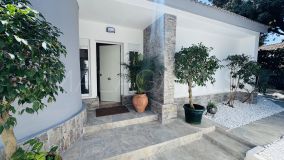 Chalet zu verkaufen in Marbesa, Marbella Ost