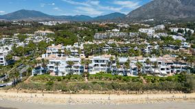 Atico duplex en venta de 4 dormitorios en Marbella Ciudad