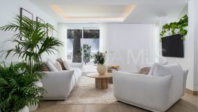 Villa for sale in Nueva Andalucia, Marbella