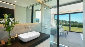 Villa for sale in El Madroñal, Benahavis