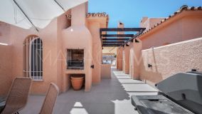 Adosado en venta en Nueva Andalucia, Marbella