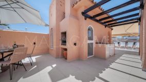 Adosado en venta en Nueva Andalucia, Marbella
