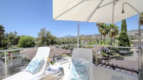 Villa en venta en Los Naranjos Golf, Nueva Andalucia