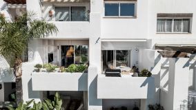 Casa en venta con 3 dormitorios en Nueva Andalucia