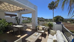 Penthouse for sale in Los Arqueros, Benahavis