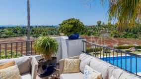 Penthouse for sale in Los Arqueros, Benahavis