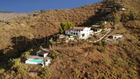 Cortijo with 11 bedrooms for sale in Malaga