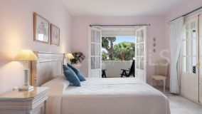 Appartement for sale in Isdabe, Estepona Est