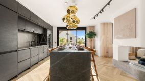 Apartment for sale in Nueva Andalucia, Marbella