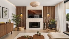 Villa for sale in Nueva Andalucia, Marbella