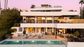 Villa zu verkaufen in Nueva Andalucia, Marbella