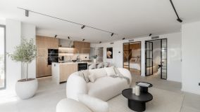 Apartamento en venta en Nueva Andalucia, 899.000 €