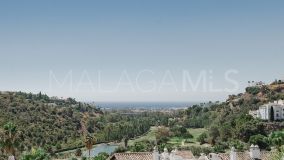 Duplex Penthouse for sale in Lomas de La Quinta, Benahavis