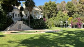 Mansion for sale in El Limonar, Malaga - Este