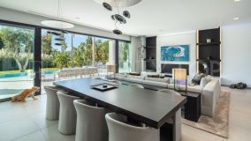 Villa en venta en Aloha de 5 dormitorios