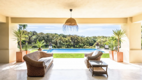 Villa in Los Altos de Valderrama for sale