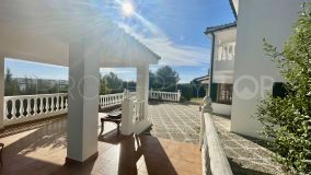 For sale chalet with 5 bedrooms in La Duquesa