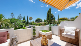 Maison de Ville for sale in Nueva Andalucia, Marbella