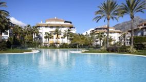 Ground Floor Apartment for sale in La Dama de Noche, Nueva Andalucia