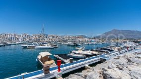 For sale apartment with 2 bedrooms in Marbella - Puerto Banus