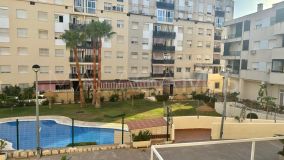 Apartamento en venta en Nueva Andalucia, Marbella