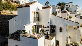 Duplex Penthouse for sale in Eagles Village, Benahavis