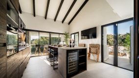 Duplex Penthouse for sale in Eagles Village, Benahavis