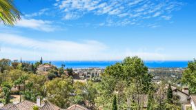 Apartment for sale in El Herrojo, Benahavis