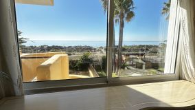 For sale Bahia de Marbella town house with 5 bedrooms