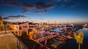 Zweistöckiges Penthouse zu verkaufen in Marbella - Puerto Banus