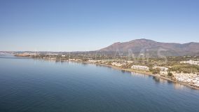 Penthouse for sale in Estepona