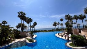 Ground Floor Apartment for sale in Beach Side New Golden Mile, Estepona East
