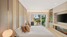 Lägenhet for sale in New Golden Mile, Estepona Öst