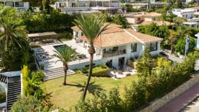 Villa for sale in Nueva Andalucia, Marbella