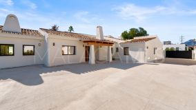 Villa zu verkaufen in El Rosario, Marbella Ost