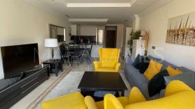 Lägenhet for sale in Aloha Hill Club, Nueva Andalucia