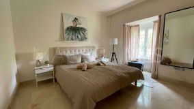 Lägenhet for sale in Aloha Hill Club, Nueva Andalucia