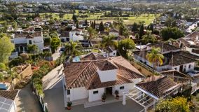 Villa for sale in Nueva Andalucia, Marbella