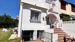 House for sale in Estepona